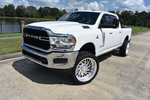 2020 RAM 2500 Big Horn Crew Cab 4X4 6'4' Box