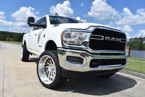 2020 RAM 2500 Big Horn Crew Cab 4X4 6'4' Box