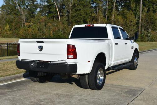 2018 RAM 3500 Tradesman Crew Cab 4x4 8' Box