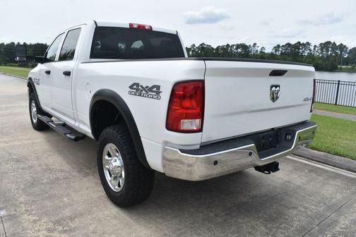 2017 RAM 2500 Tradesman Crew Cab 4x4 6'4' Box