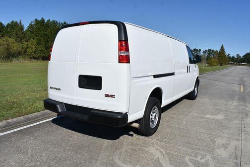 2023 GMC Savana 2500 Work Van