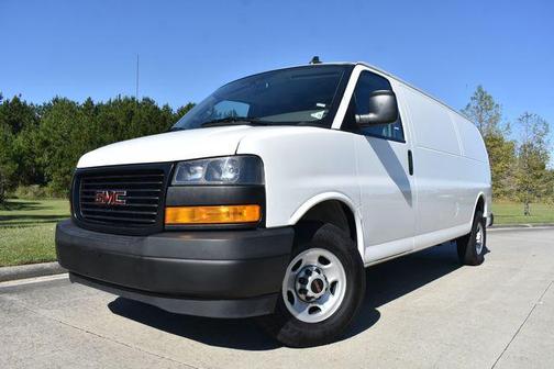 2023 GMC Savana 2500 Work Van
