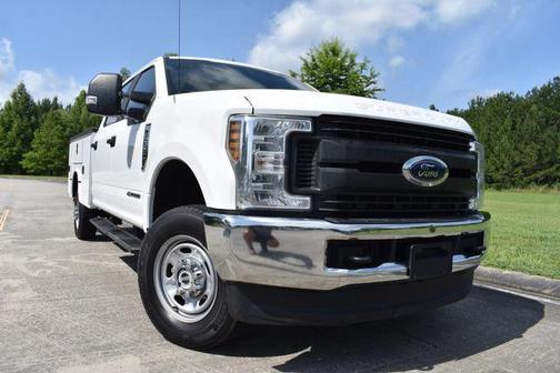 Oxford White 2019 Ford F-350 XL
