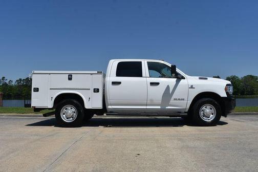 2020 RAM 2500 Tradesman Crew Cab 4X2 6'4' Box