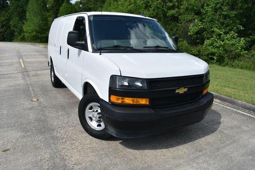 2024 Chevrolet Express 2500 RWD 2500 Regular Wheelbase WT