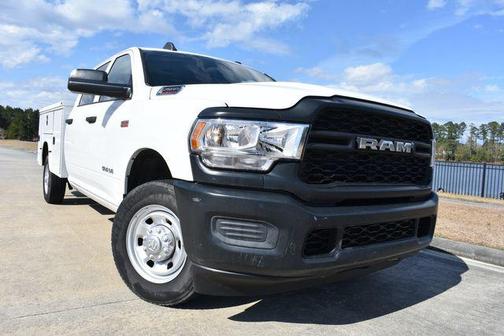 2019 RAM 2500 Tradesman Crew Cab 4x2 8' Box