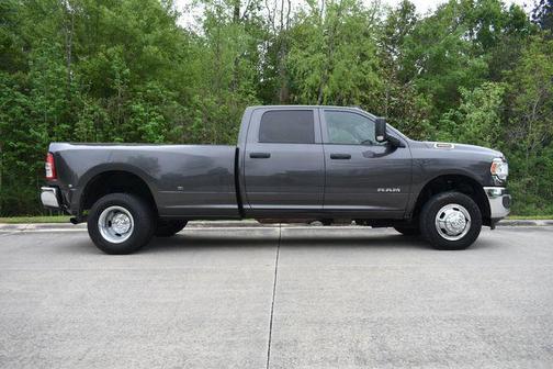 2021 RAM 3500 Tradesman Crew Cab 4x4 8' Box