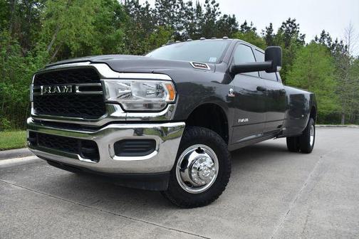 2021 RAM 3500 Tradesman Crew Cab 4x4 8' Box