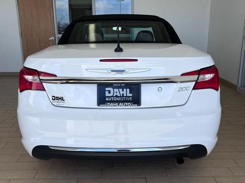 2013 Chrysler 200 Touring