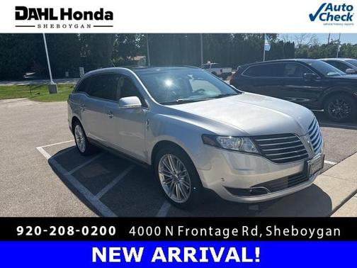 2019 Lincoln MKT Standard