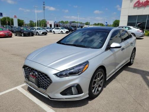 2018 Hyundai SONATA Limited 2.0T+