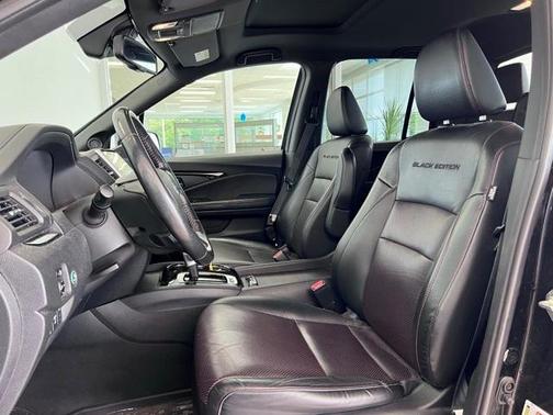 2017 Honda Ridgeline Black Edition
