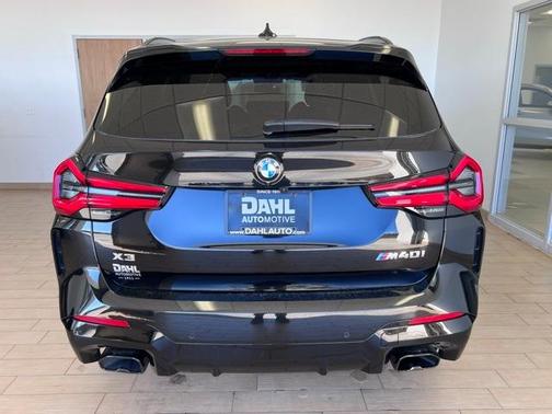 2024 BMW X3 M40i
