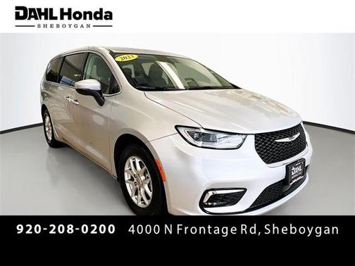 2023 Chrysler Pacifica Touring-L