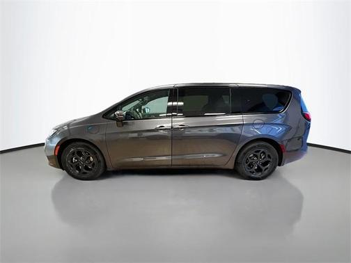 2022 Chrysler Pacifica Hybrid Limited