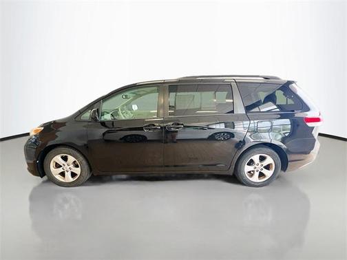 2012 Toyota Sienna LE