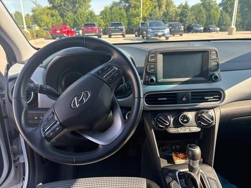 2019 Hyundai KONA SEL