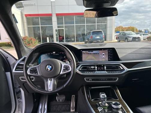 2020 BMW X7 M50i