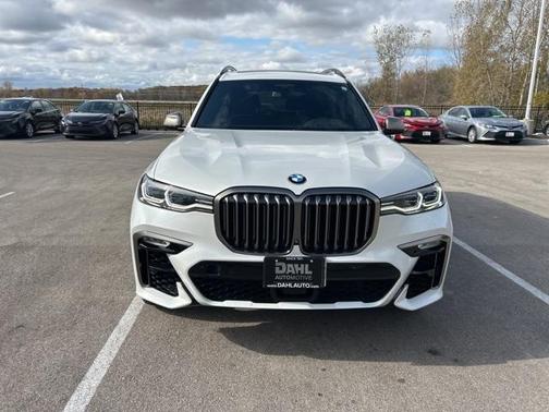 2020 BMW X7 M50i