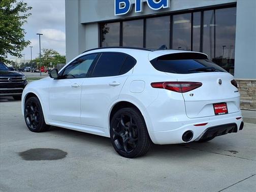 2023 Alfa Romeo Stelvio Ti