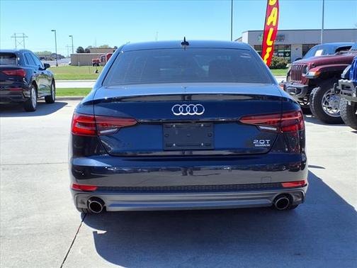 2018 Audi A4 2.0T Prestige