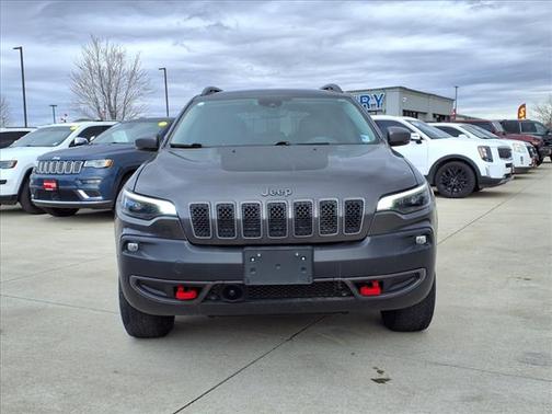 2021 Jeep Cherokee Trailhawk