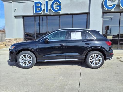 2022 Audi Q3 45 S line Premium Plus