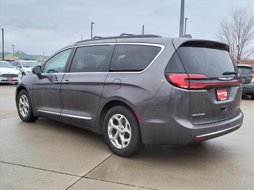 2022 Chrysler Pacifica Limited