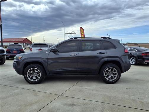 2022 Jeep Cherokee Trailhawk