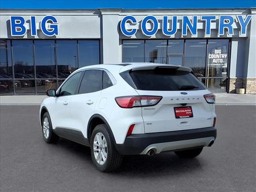 Oxford White 2022 Ford Escape SE
