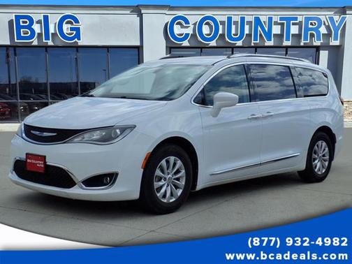 2018 Chrysler Pacifica Touring-L