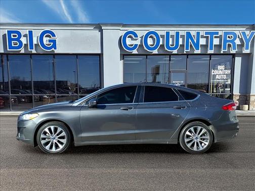 2020 Ford Fusion SE