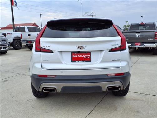 2021 Cadillac XT4 Premium Luxury