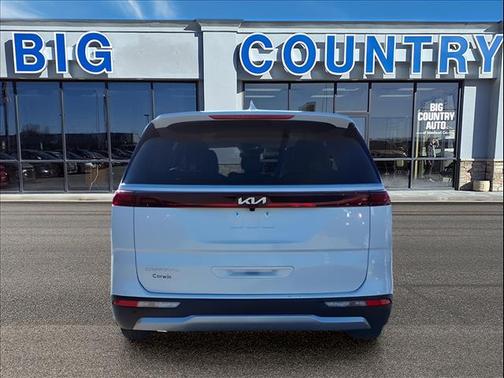 2024 Kia Carnival LX