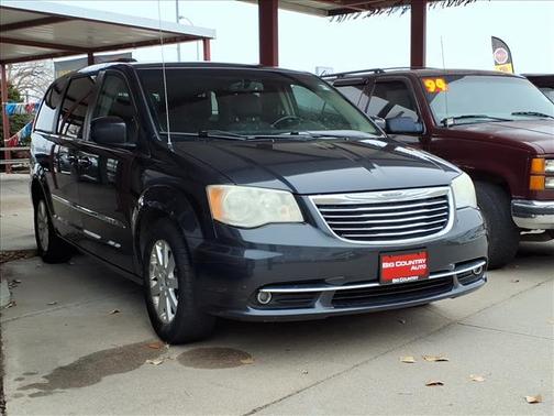 2014 Chrysler Town & Country Touring