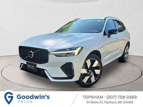 2024 Volvo XC60 Recharge Plug-In Hybrid T8 Plus Dark Theme