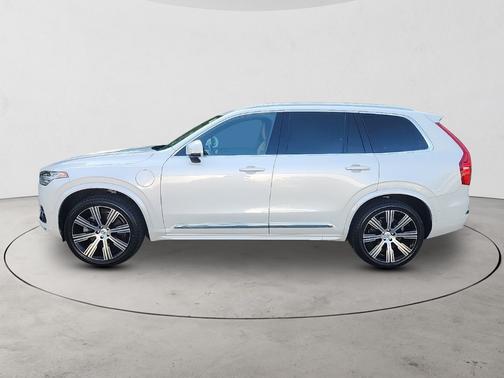2024 Volvo XC90 Recharge Plug-In Hybrid Ultimate