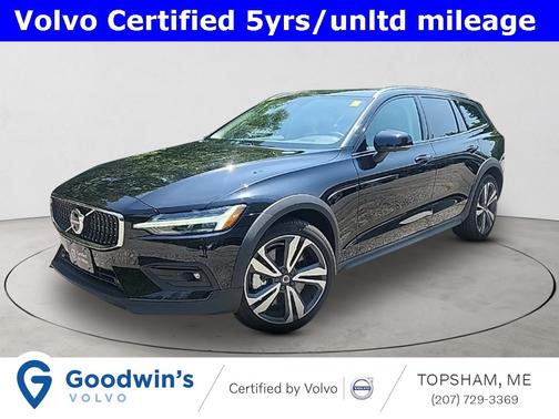 2024 Volvo V60 Cross Country B5 Plus