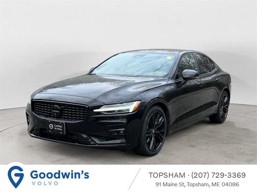 2024 Volvo S60 B5 Plus Black Edition