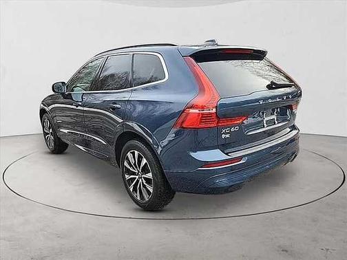 2023 Volvo XC60 Core
