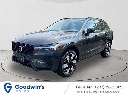 2025 Volvo XC60 Plus