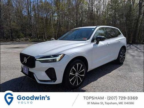 Crystal White 2024 Volvo XC60 Plus