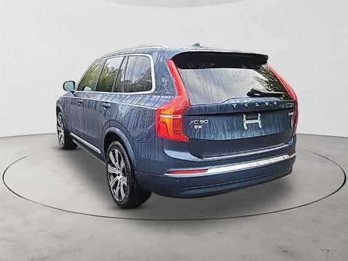 2025 Volvo XC90 B6 Ultra