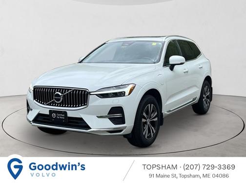 2022 Volvo XC60 Recharge Plug-In Hybrid T8 Inscription Expression