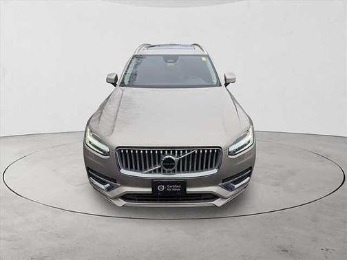 2024 Volvo XC90 Plus