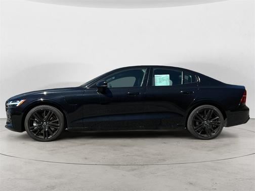2024 Volvo S60 Recharge Plug-In Hybrid Ultimate
