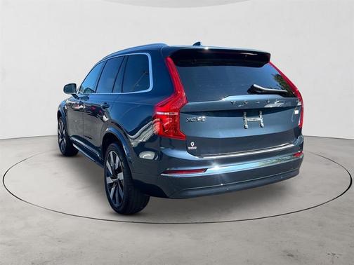 2024 Volvo XC90 Recharge Plug-In Hybrid T8 Plus Bright Theme 7 Passenger