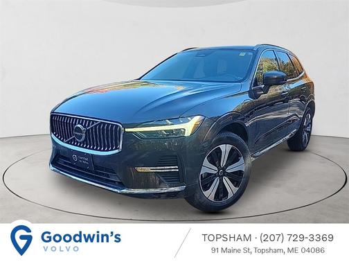 2023 Volvo XC60 Recharge Plug-In Hybrid T8 Core Bright Theme