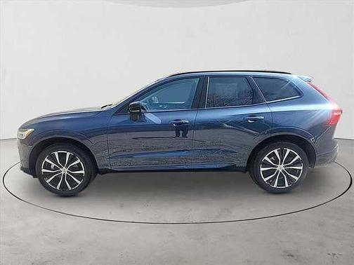 2025 Volvo XC60 Plus