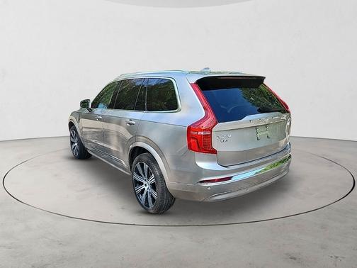 2024 Volvo XC90 Recharge Plug-In Hybrid T8 Core Bright Theme